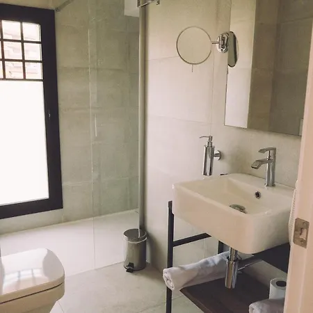 Hotelet Casa Padró 2*